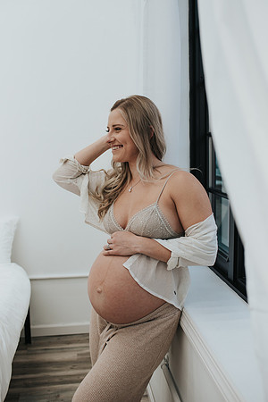 lyonsmaternity-111