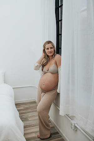 lyonsmaternity-109