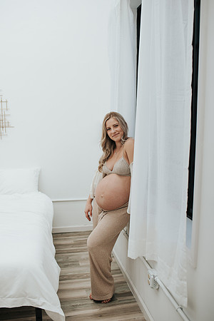 lyonsmaternity-108