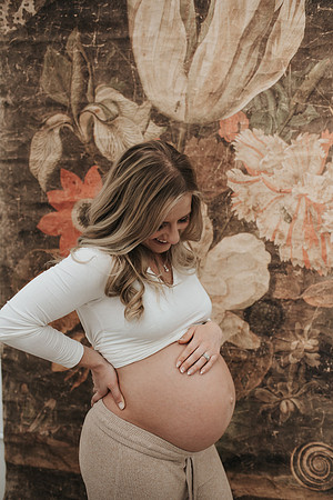 lyonsmaternity-74