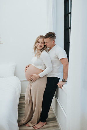 lyonsmaternity-44