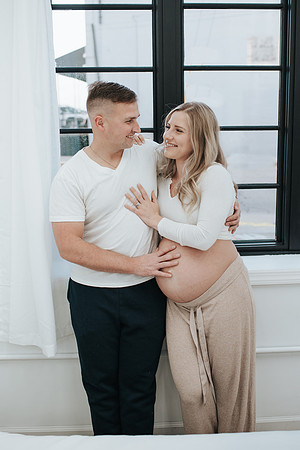 lyonsmaternity-41