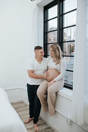 lyonsmaternity-37