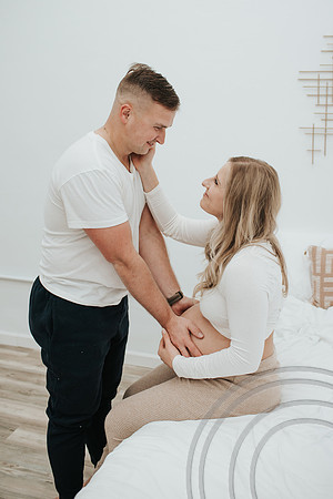lyonsmaternity-60