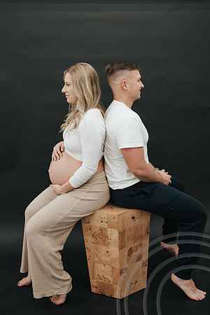 lyonsmaternity-90