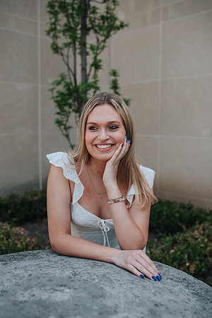 Laura2023-33