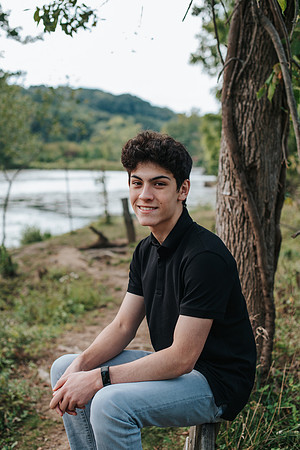 Valerio-Senior-59