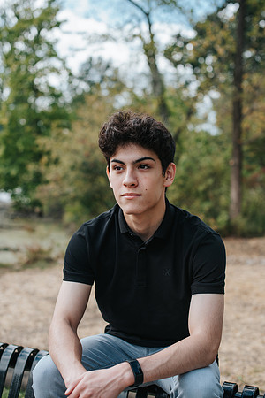Valerio-Senior-49