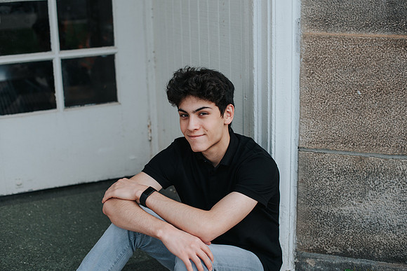 Valerio-Senior-37