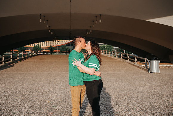 mz-engagement-128