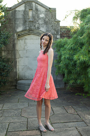 Sarah-Grad-41