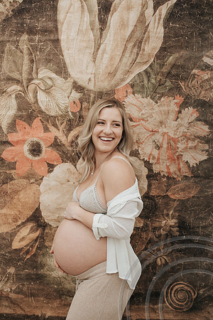 lyonsmaternity-95