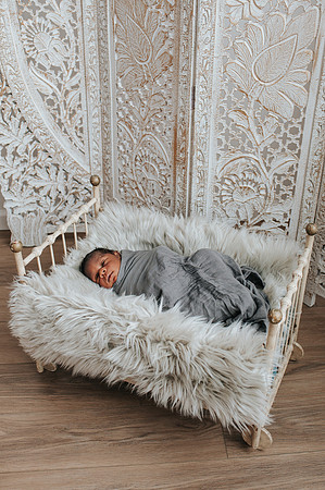 Ethan-Newborn-49